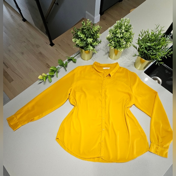 CAMAÏEU Impeccable blouse fluide de qualité de couleur jaune moutarde - Picture 2 of 7